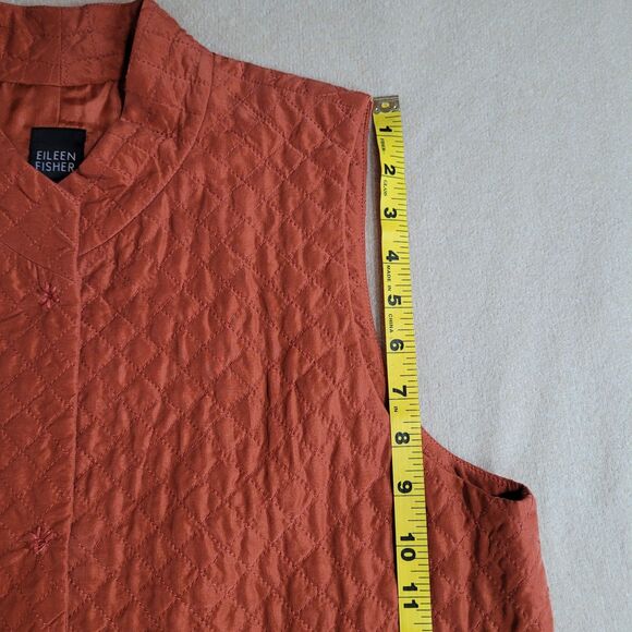 Eileen Fisher 100% Silk Vest Womens M Terracotta Quilted Snap Front Lightweight - Picture 4 of 13